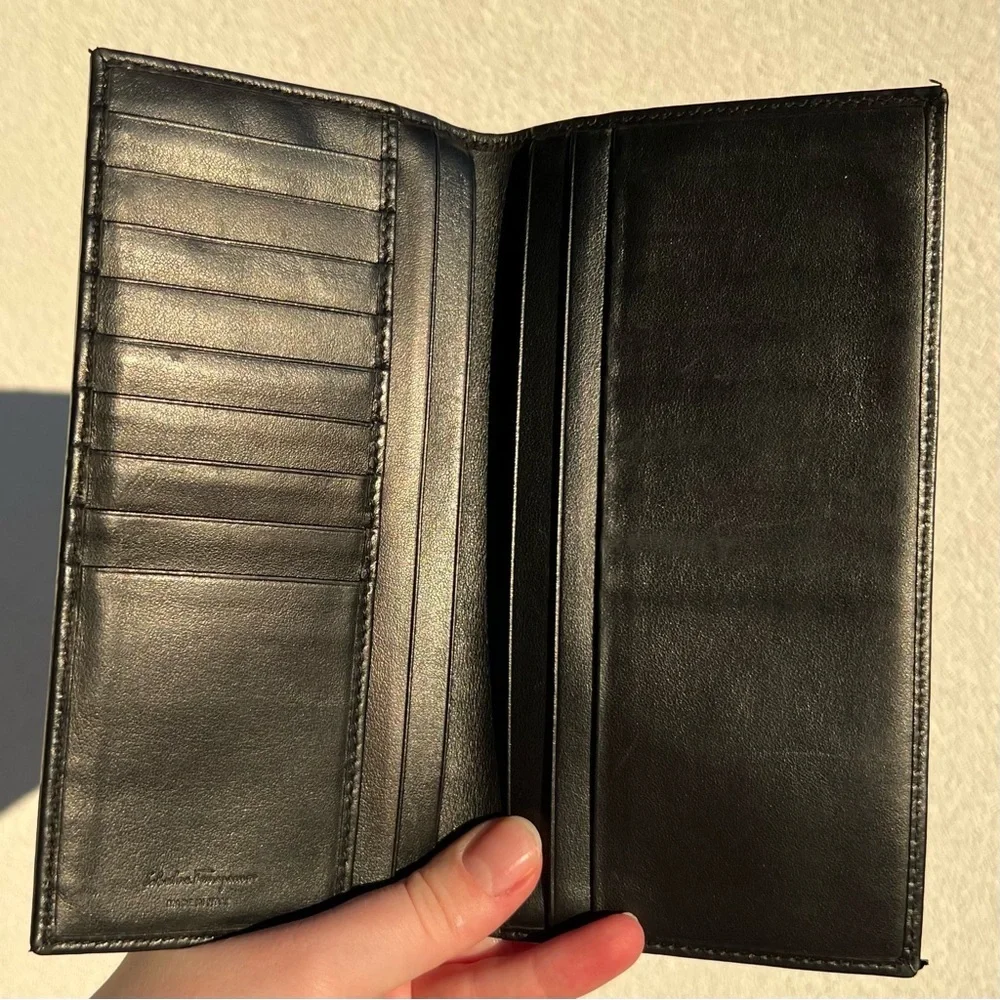 Salvatore Ferragamo The Gancini Logo Long Leather Bifold Wallet